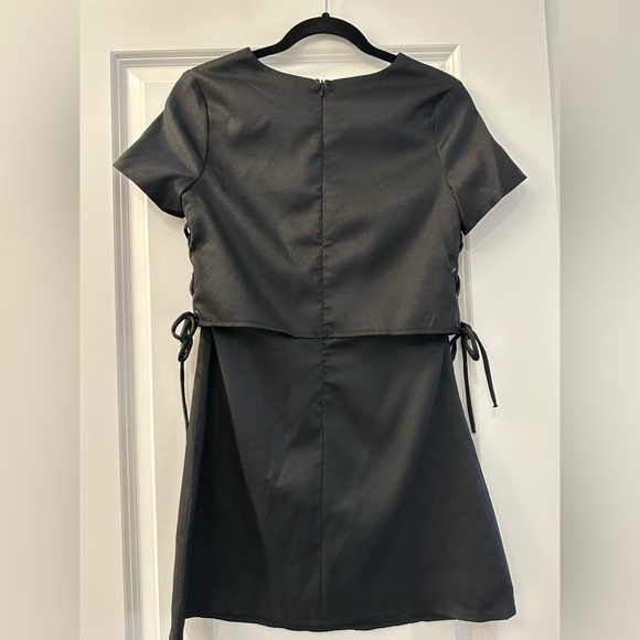 Glamorous Black Layered Dress Size XS - Picture 3 of 3